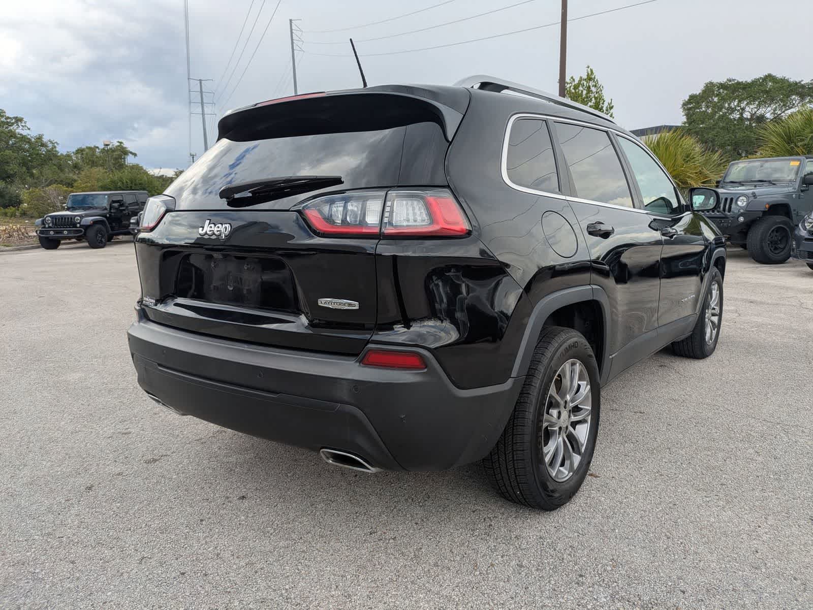 Thumbnail: 2021 Jeep Cherokee - 5