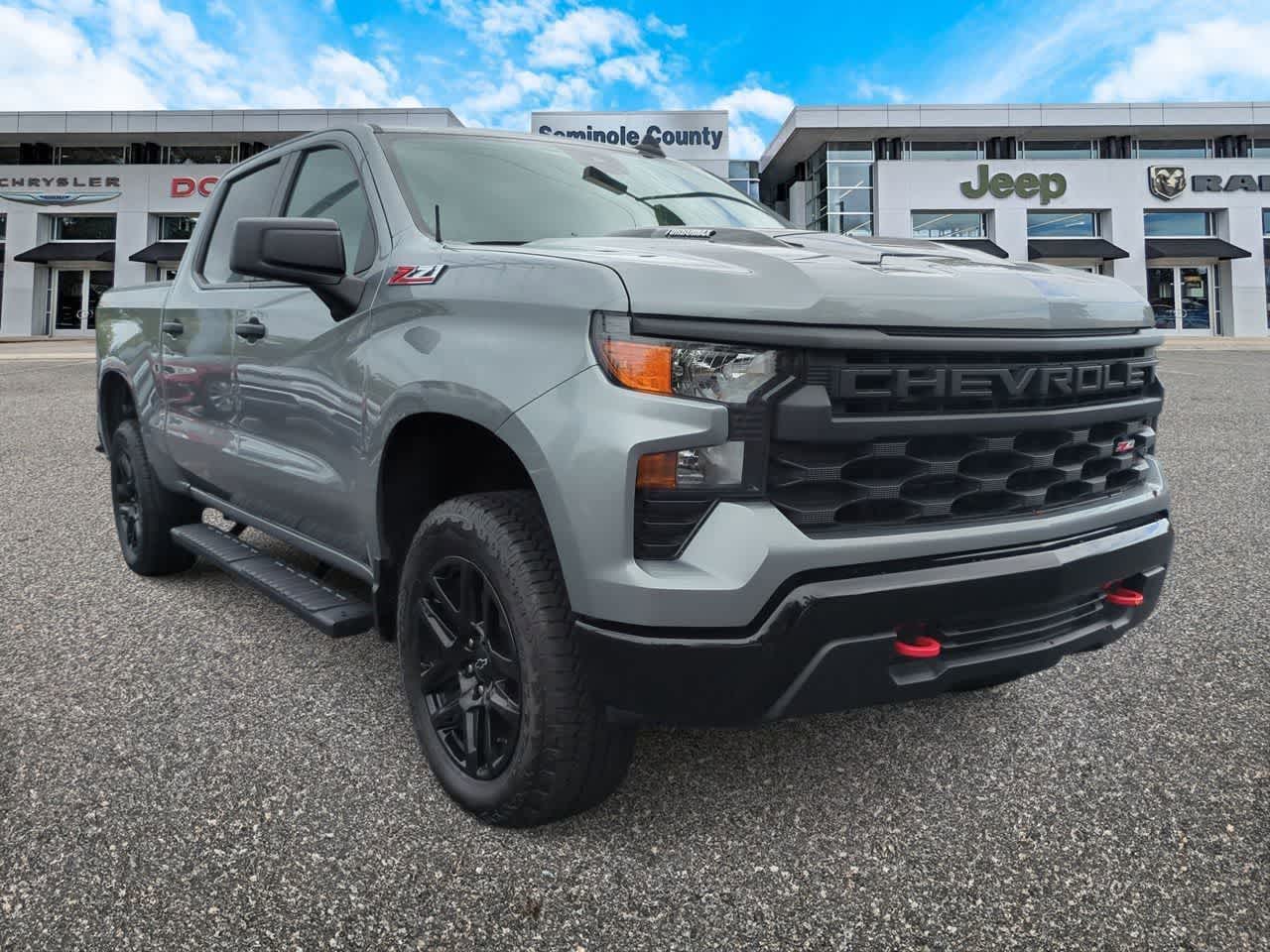 Thumbnail: 2025 Chevrolet Silverado 1500 - 2