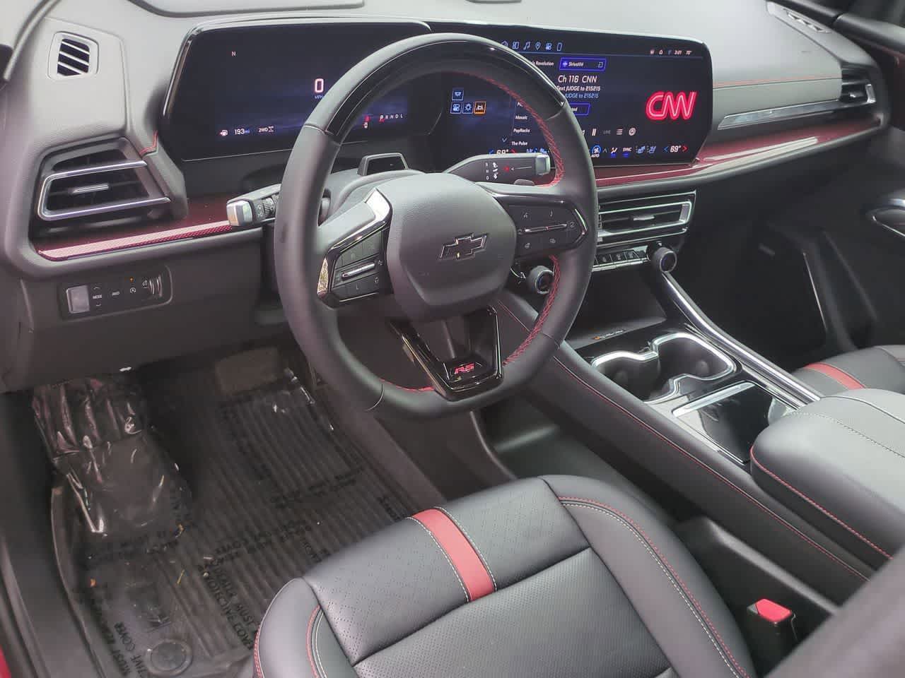 Thumbnail: 2024 Chevrolet Traverse - 10