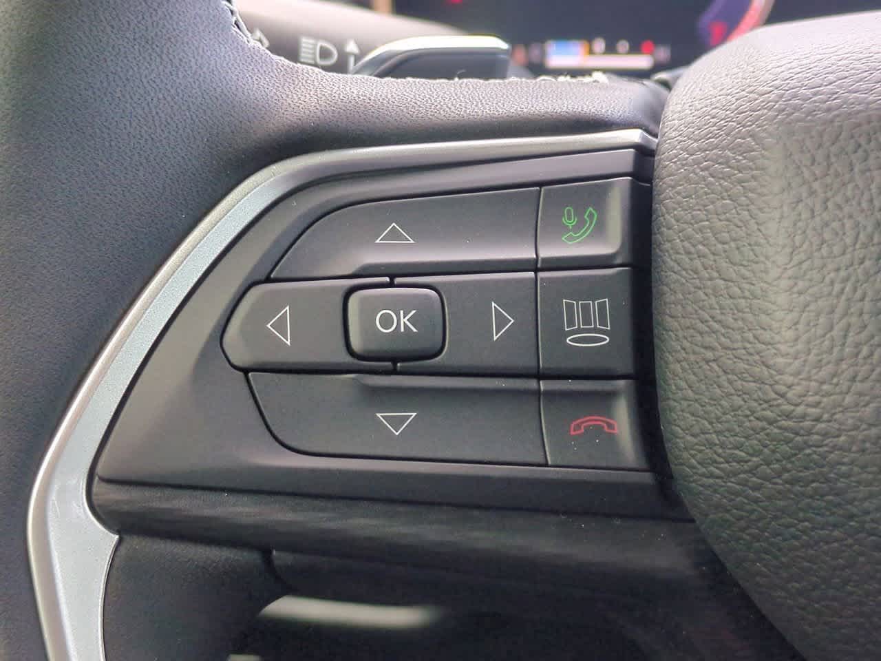 Thumbnail: 2025 Jeep Grand Cherokee L - 24