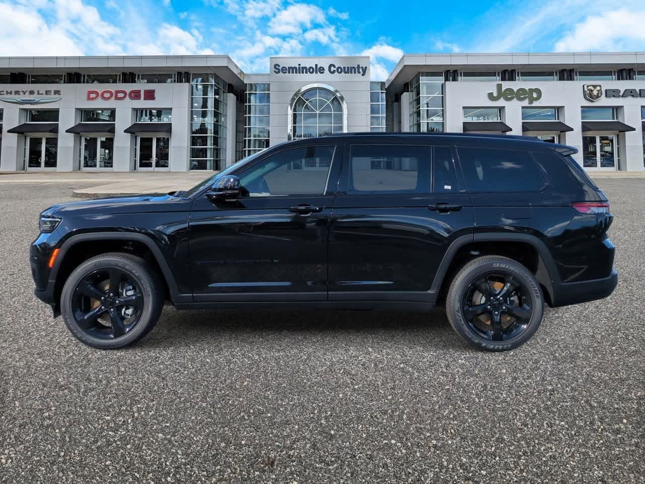 Thumbnail: 2025 Jeep Grand Cherokee L - 5