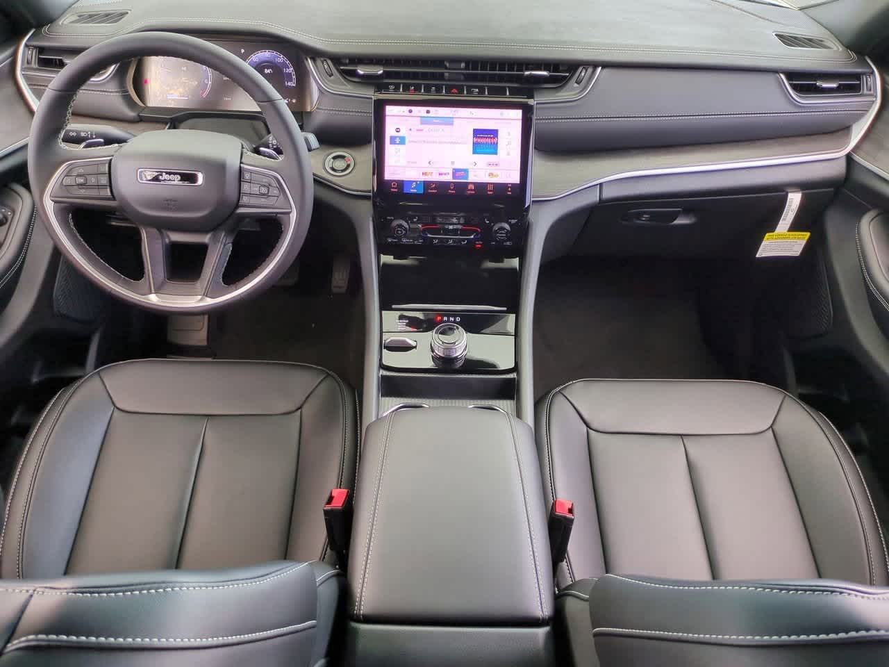 Thumbnail: 2025 Jeep Grand Cherokee L - 15