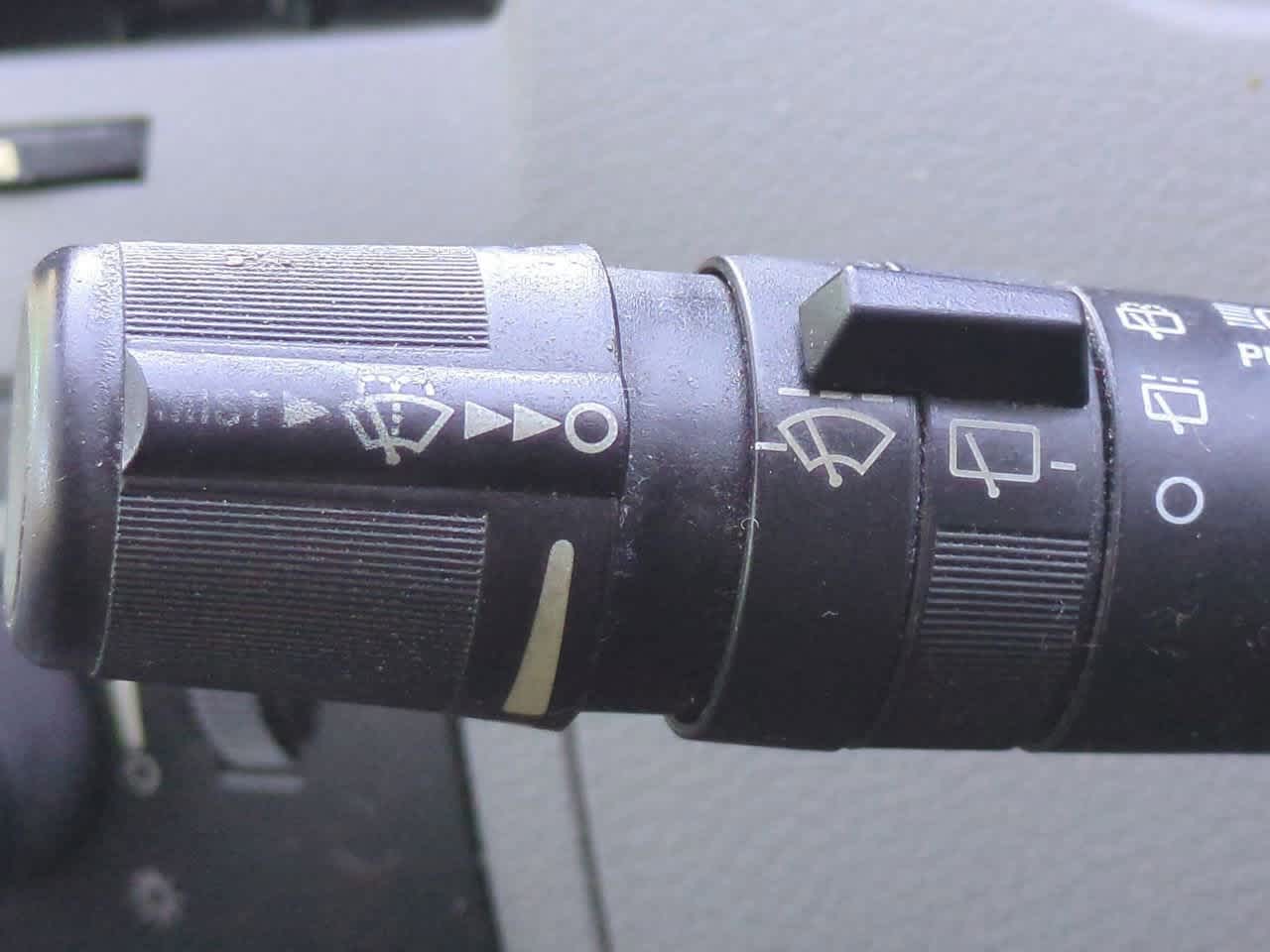 Thumbnail: 2010 Dodge Grand Caravan - 23