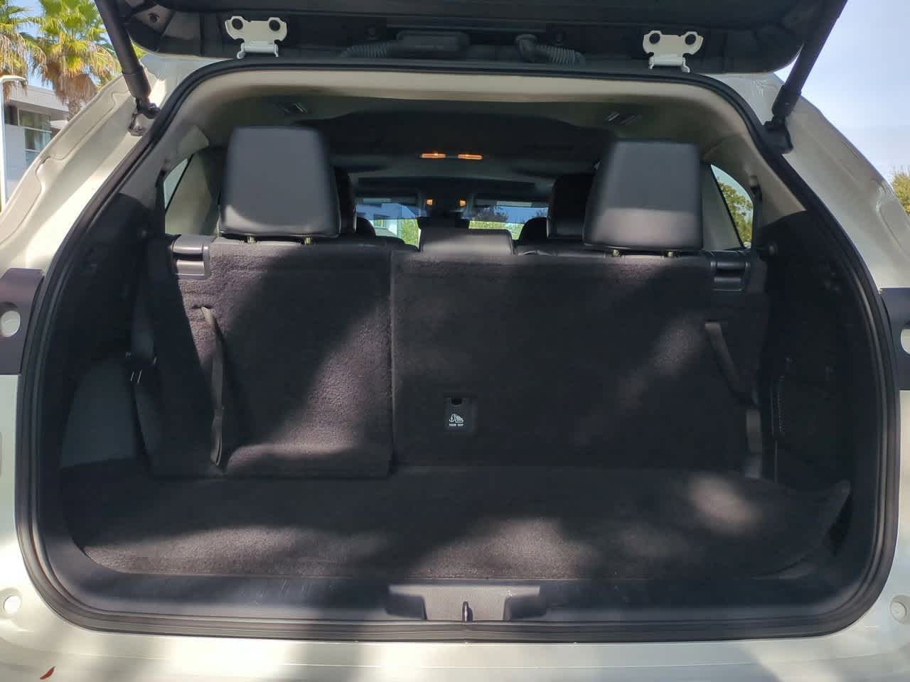 Thumbnail: 2024 Toyota Highlander - 35