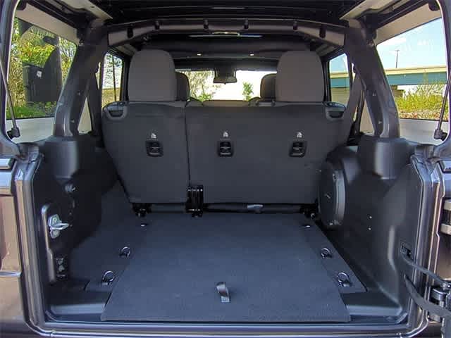 Thumbnail: 2025 Jeep Wrangler - 34