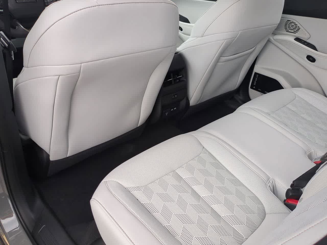 Thumbnail: 2026 Jeep Cherokee - 19