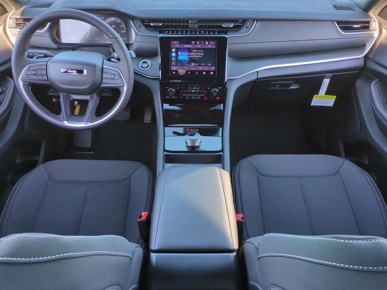 Thumbnail: 2025 Jeep Grand Cherokee - 16