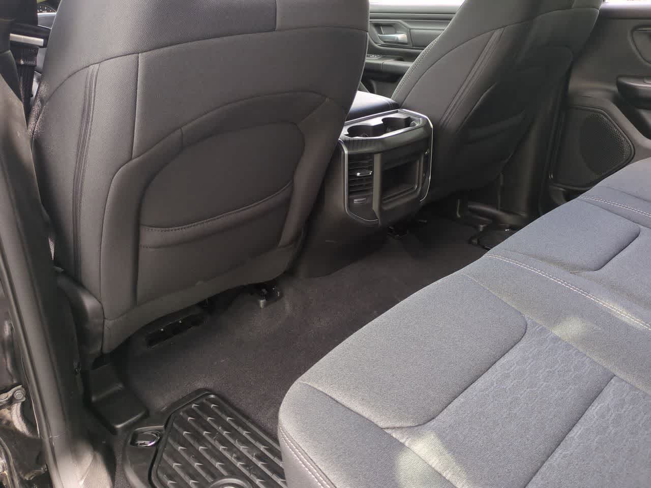 Thumbnail: 2026 RAM 1500 - 18