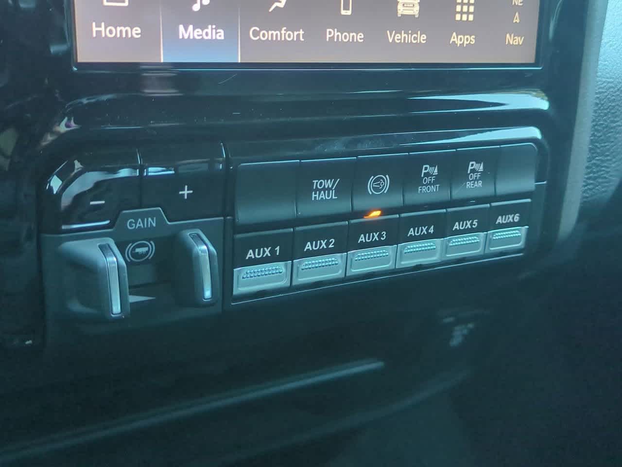 Thumbnail: 2026 RAM 2500 - 17