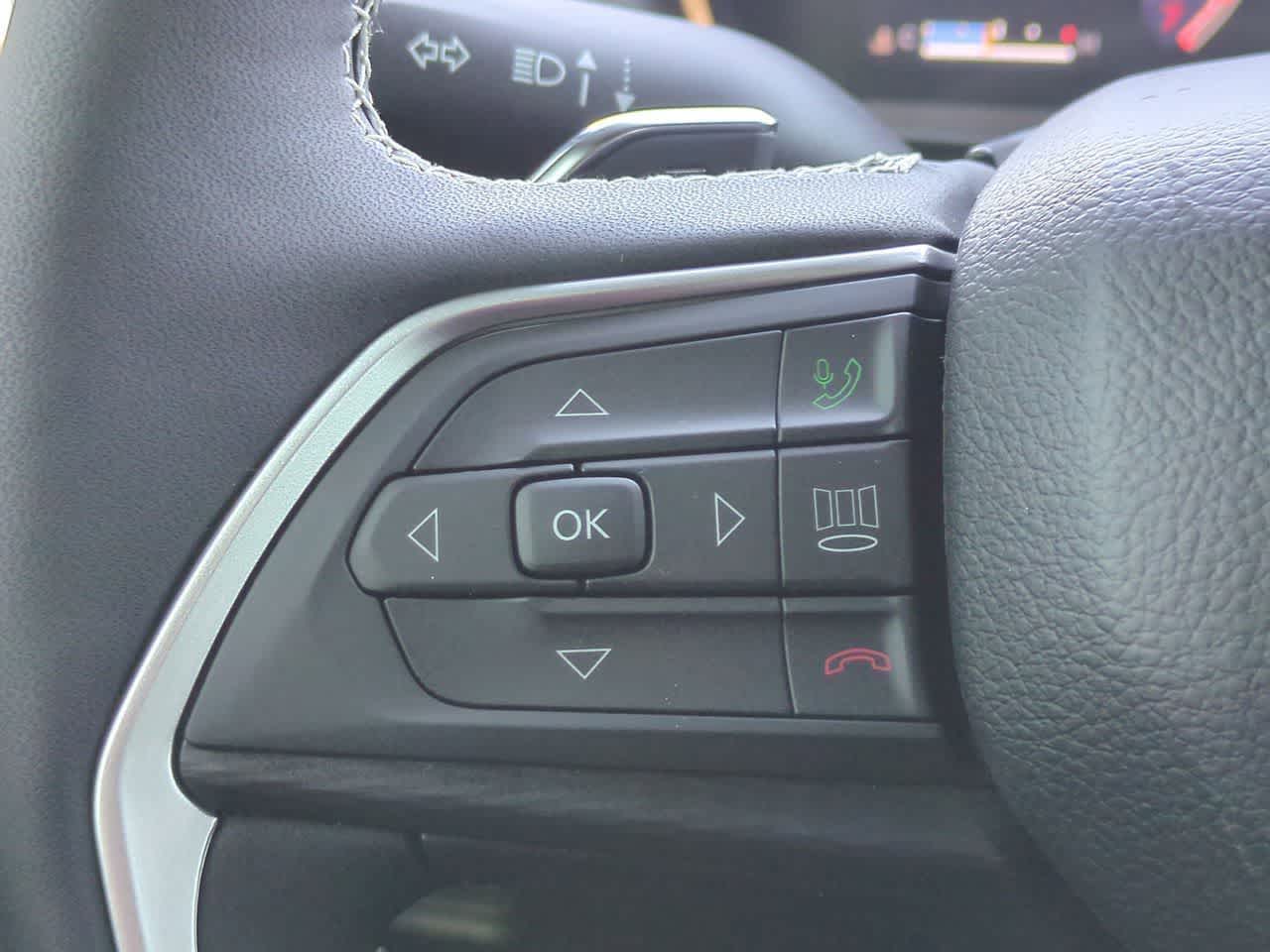 Thumbnail: 2025 Jeep Grand Cherokee - 25