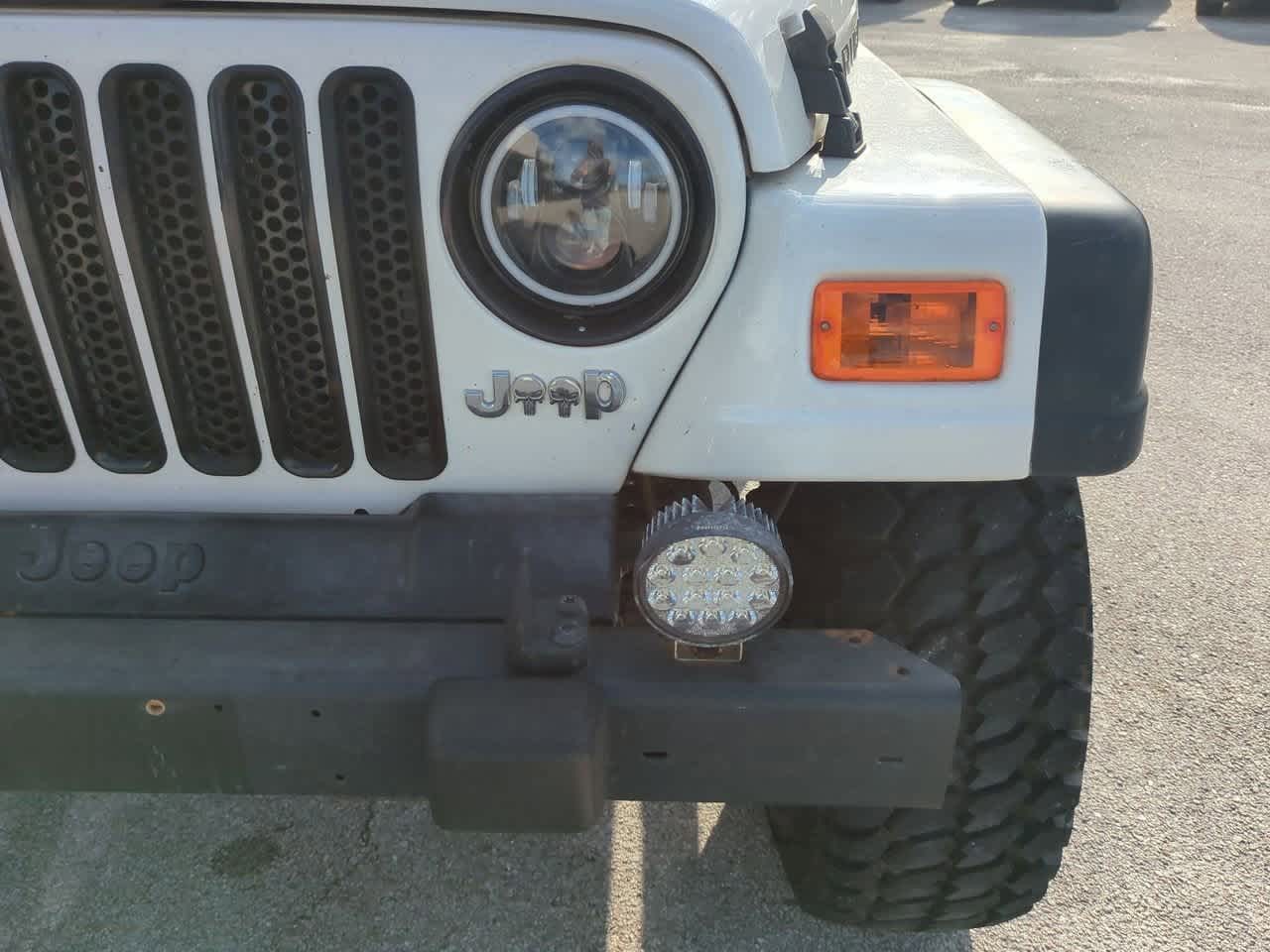 Thumbnail: 2004 Jeep Wrangler - 11