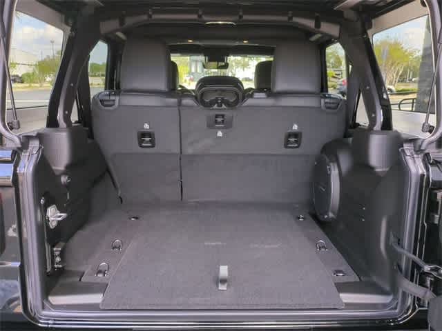 Thumbnail: 2025 Jeep Wrangler - 35