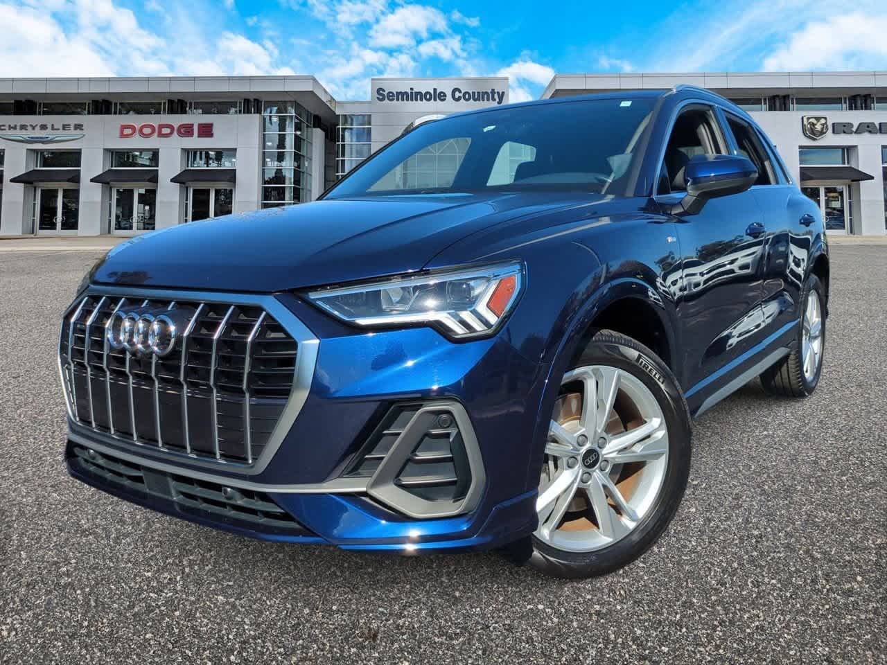 Thumbnail: 2022 Audi Q3 - 1