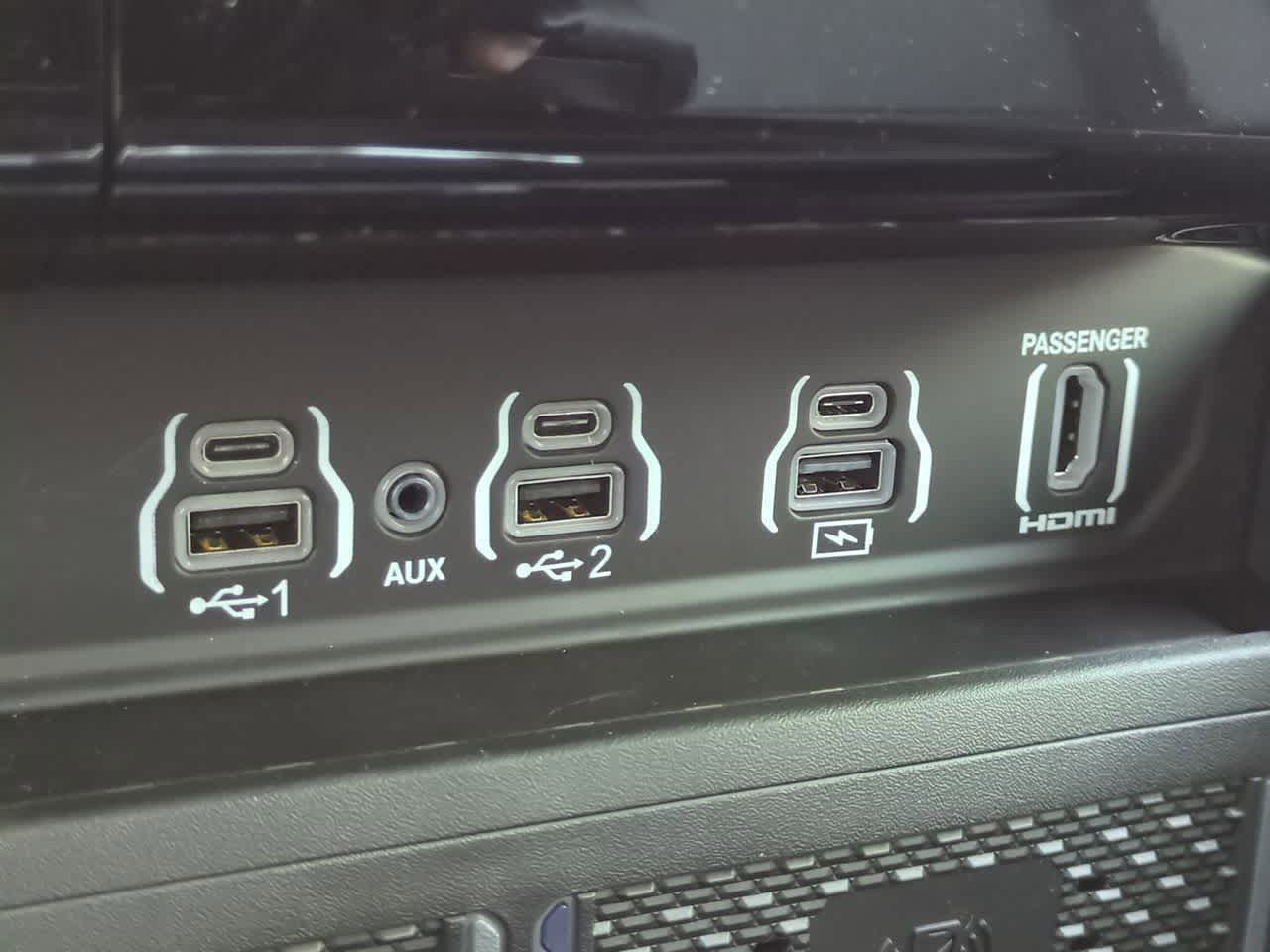 Thumbnail: 2026 RAM 1500 - 32