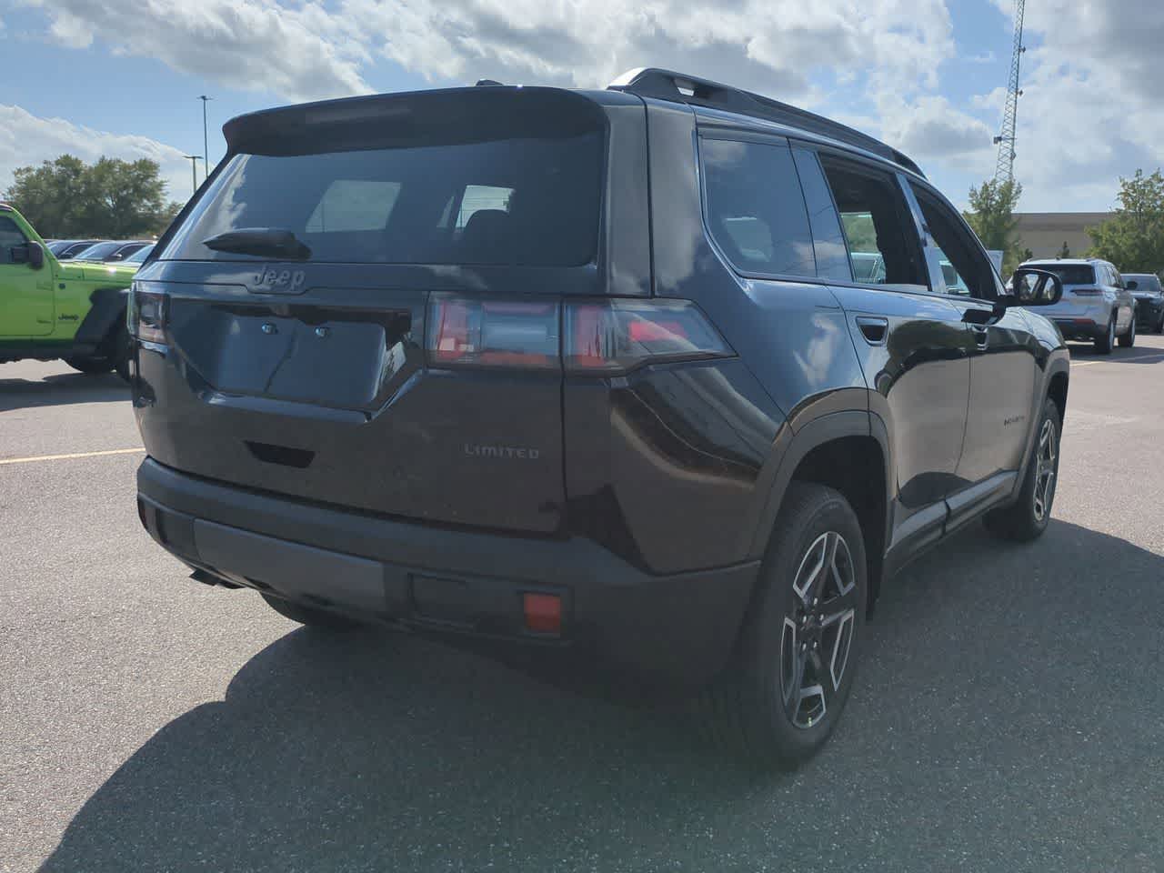 Thumbnail: 2026 Jeep Cherokee - 8