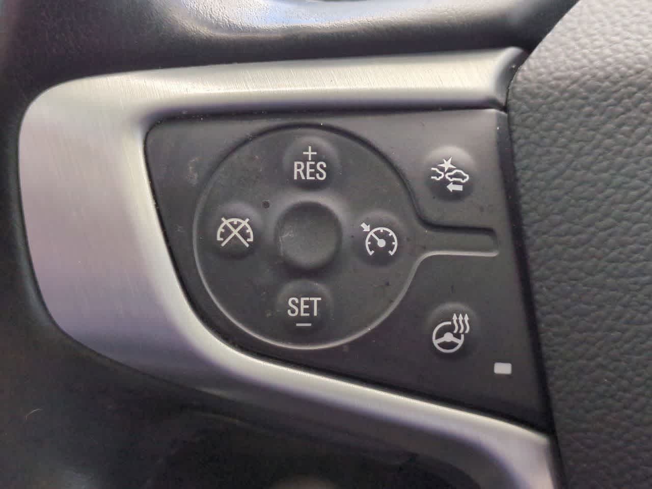 Thumbnail: 2022 GMC Acadia - 25