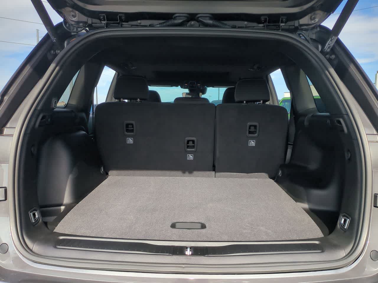 Thumbnail: 2026 Jeep Grand Cherokee - 35