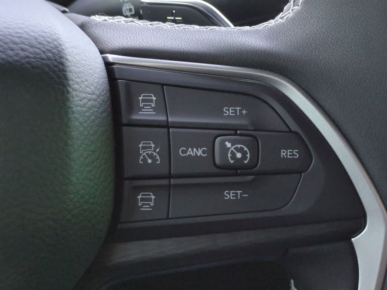 Thumbnail: 2025 Jeep Grand Cherokee - 26