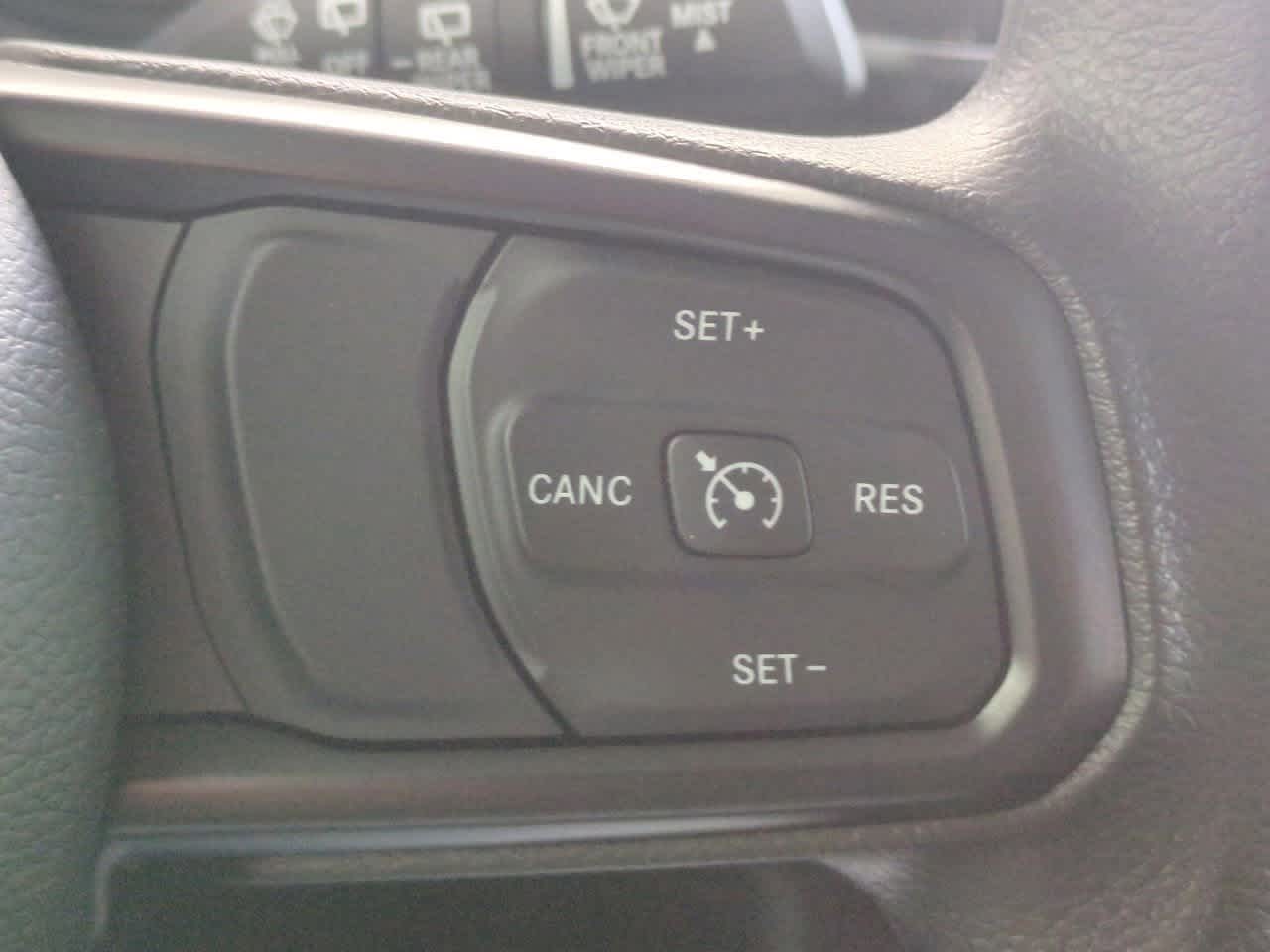 Thumbnail: 2025 Jeep Wrangler - 25