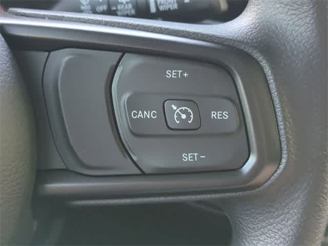 2025 Jeep Wrangler Sport 22