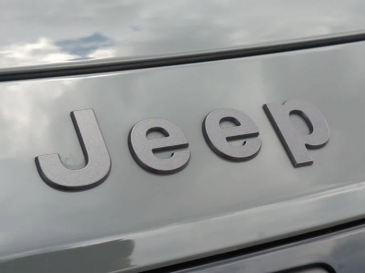 Thumbnail: 2026 Jeep Cherokee - 12