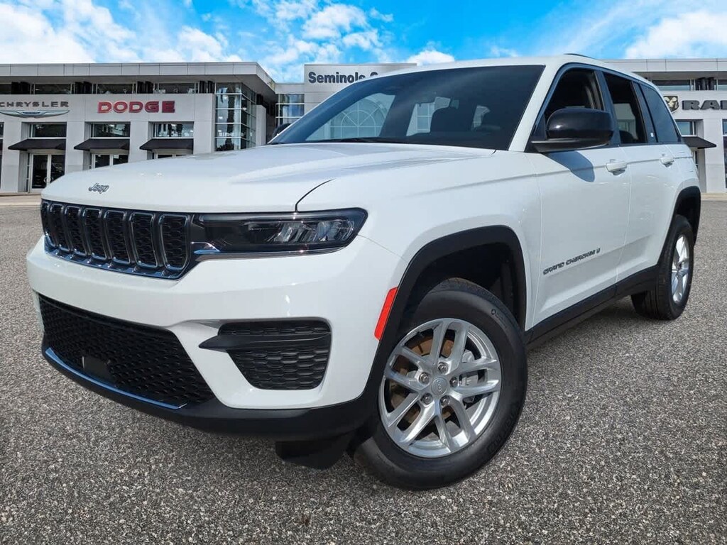 New 2025 Jeep Grand Cherokee Laredo X SUV