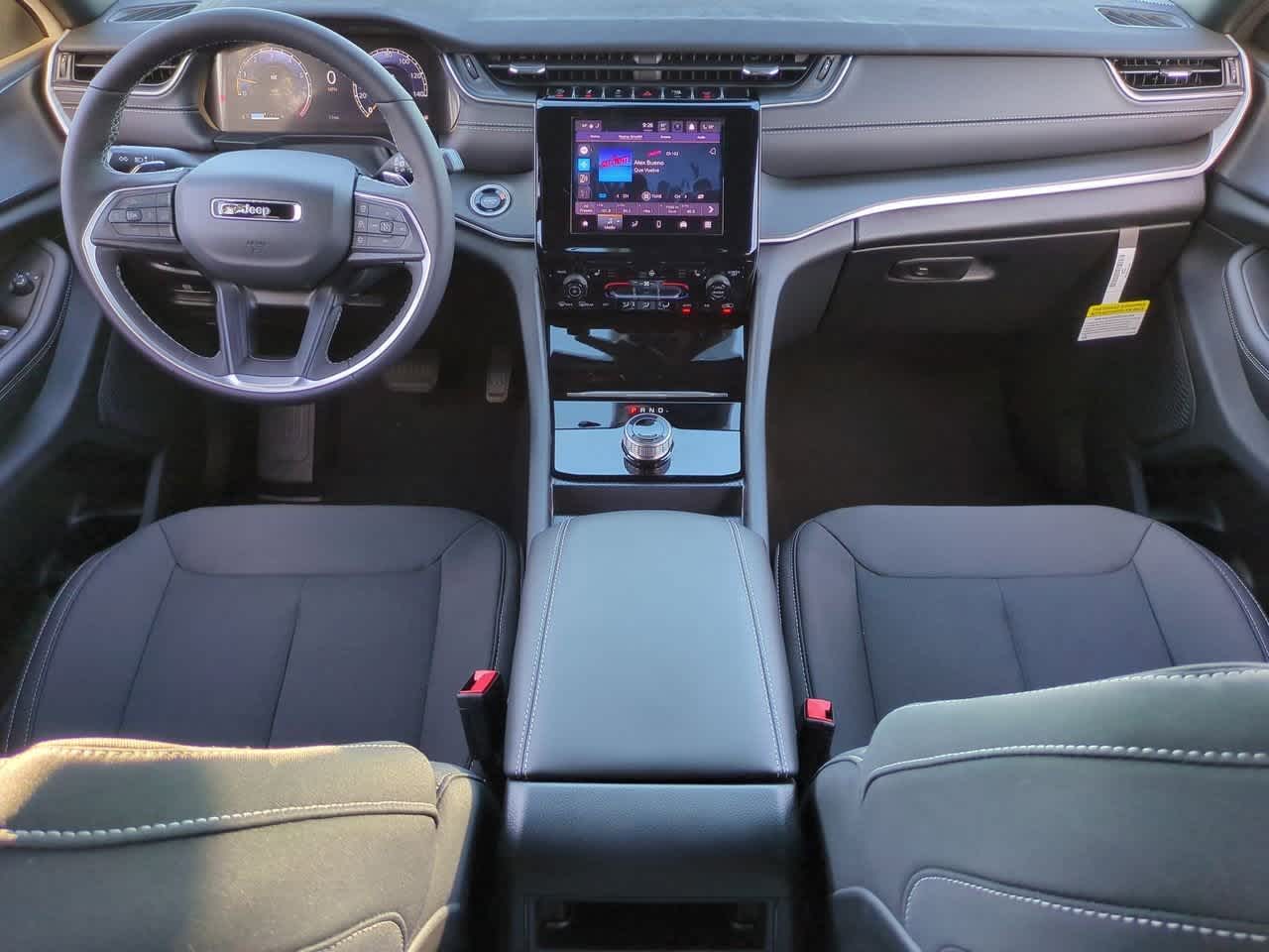 Thumbnail: 2025 Jeep Grand Cherokee - 16