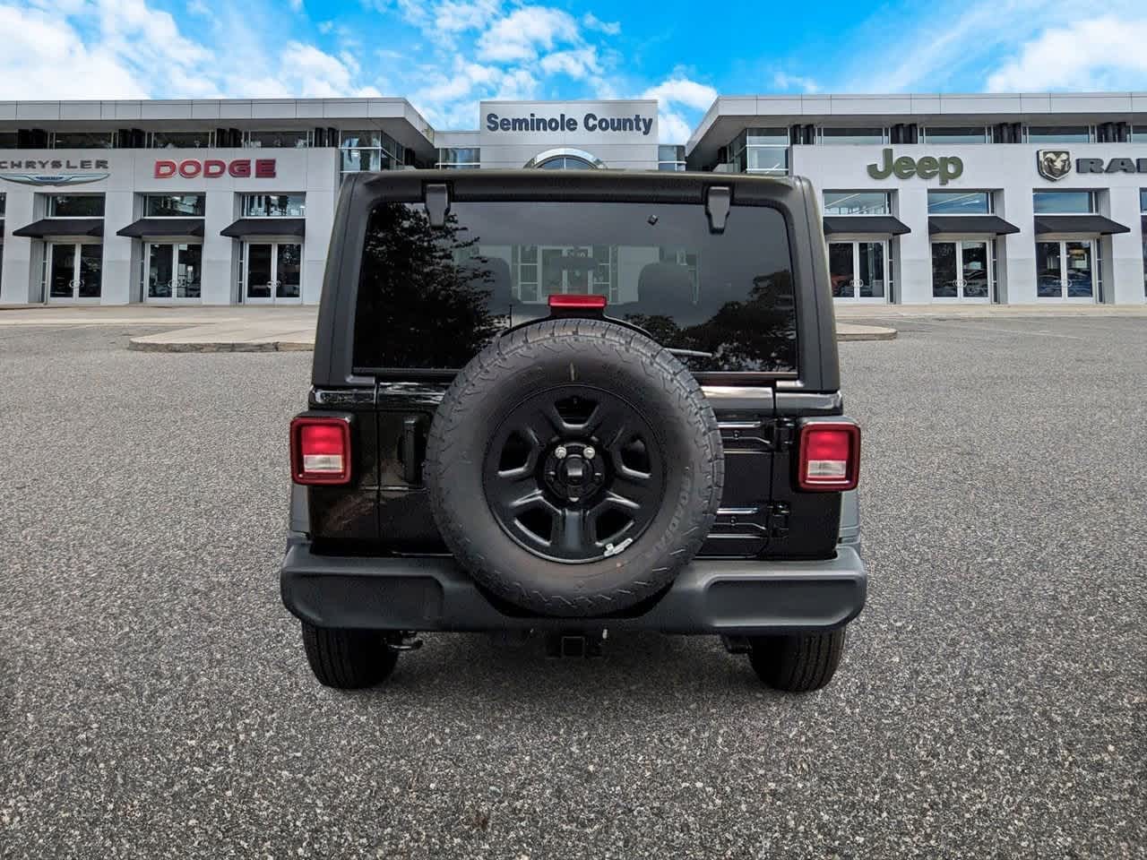 Thumbnail: 2025 Jeep Wrangler - 7
