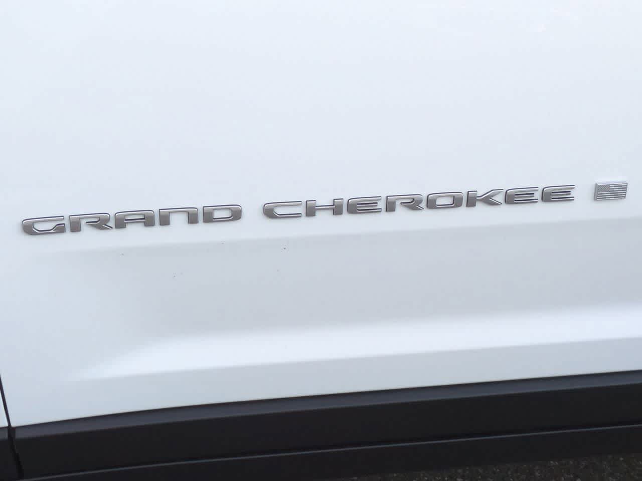 Thumbnail: 2025 Jeep Grand Cherokee - 13