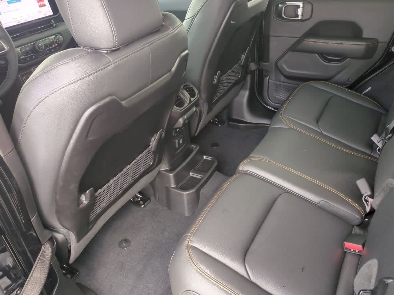 Thumbnail: 2025 Jeep Wrangler - 19