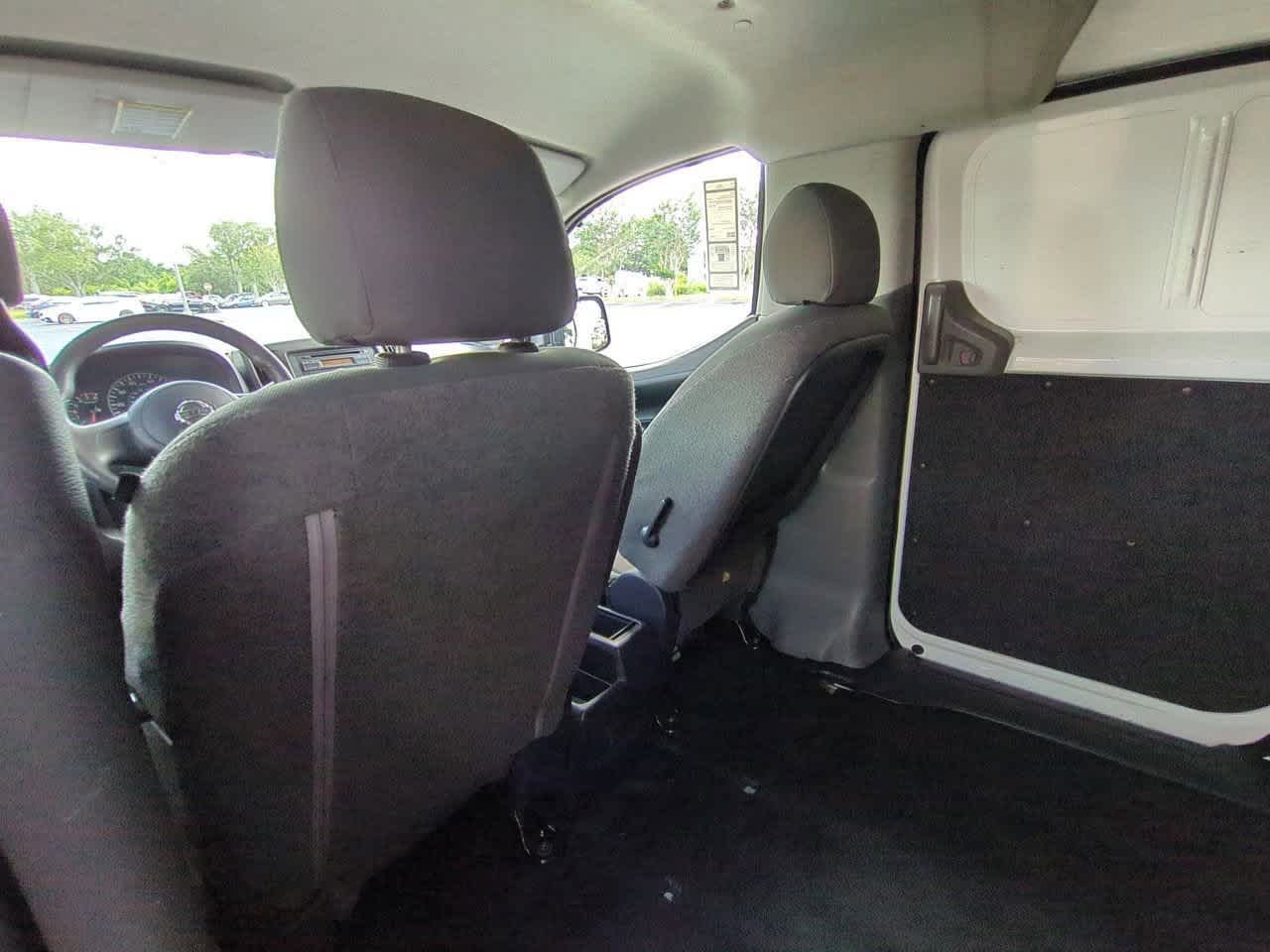 Thumbnail: 2015 Nissan NV200 - 18