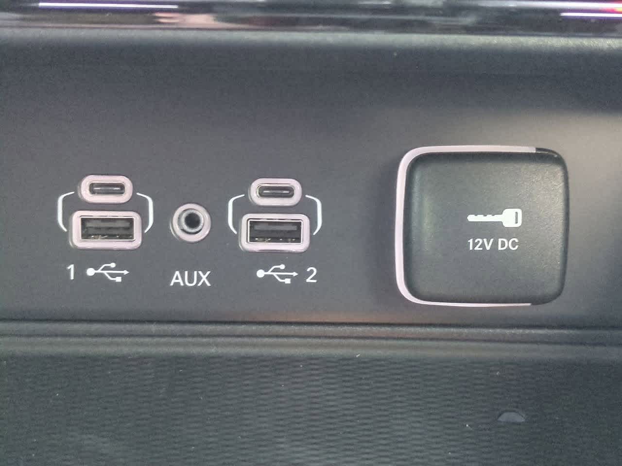 Thumbnail: 2025 Jeep Grand Cherokee - 32