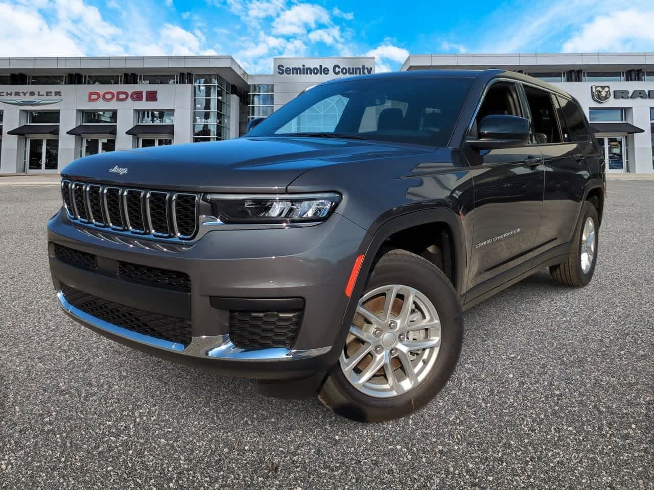 Thumbnail: 2025 Jeep Grand Cherokee L - 1