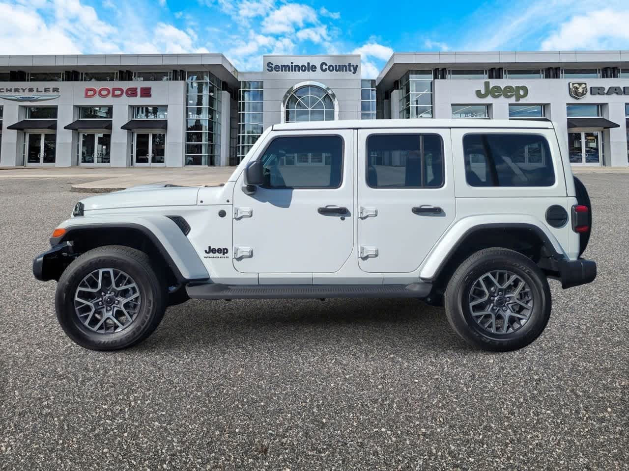 Thumbnail: 2026 Jeep Wrangler - 5