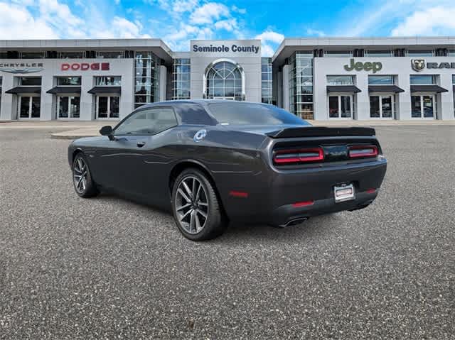 2023 Dodge Challenger R/T 6