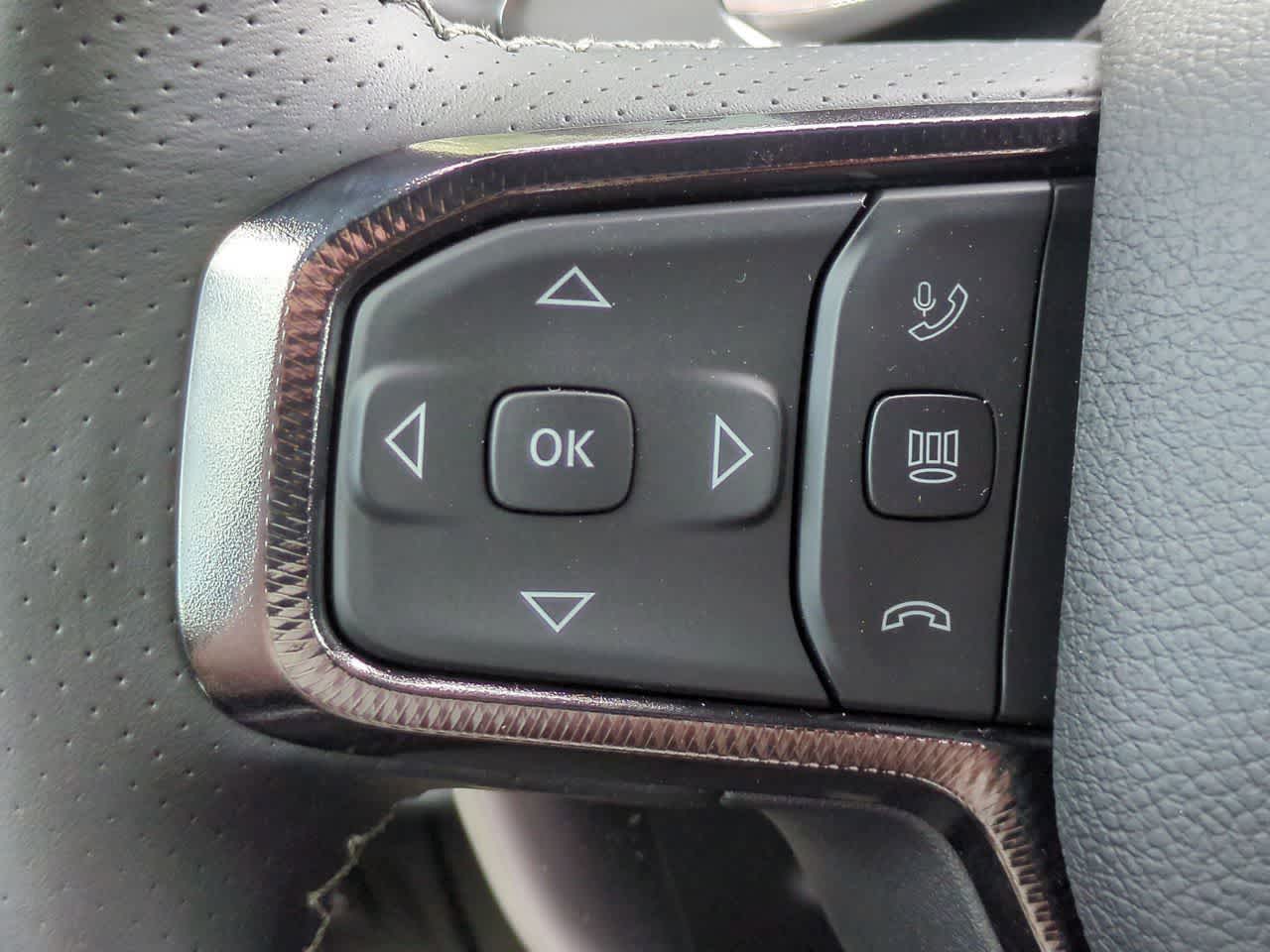 Thumbnail: 2026 RAM 1500 - 24