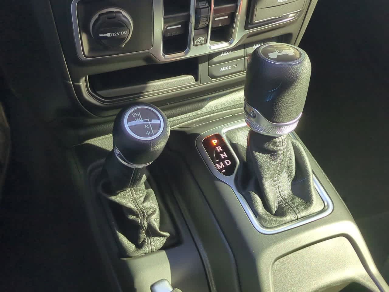 Thumbnail: 2025 Jeep Wrangler - 32