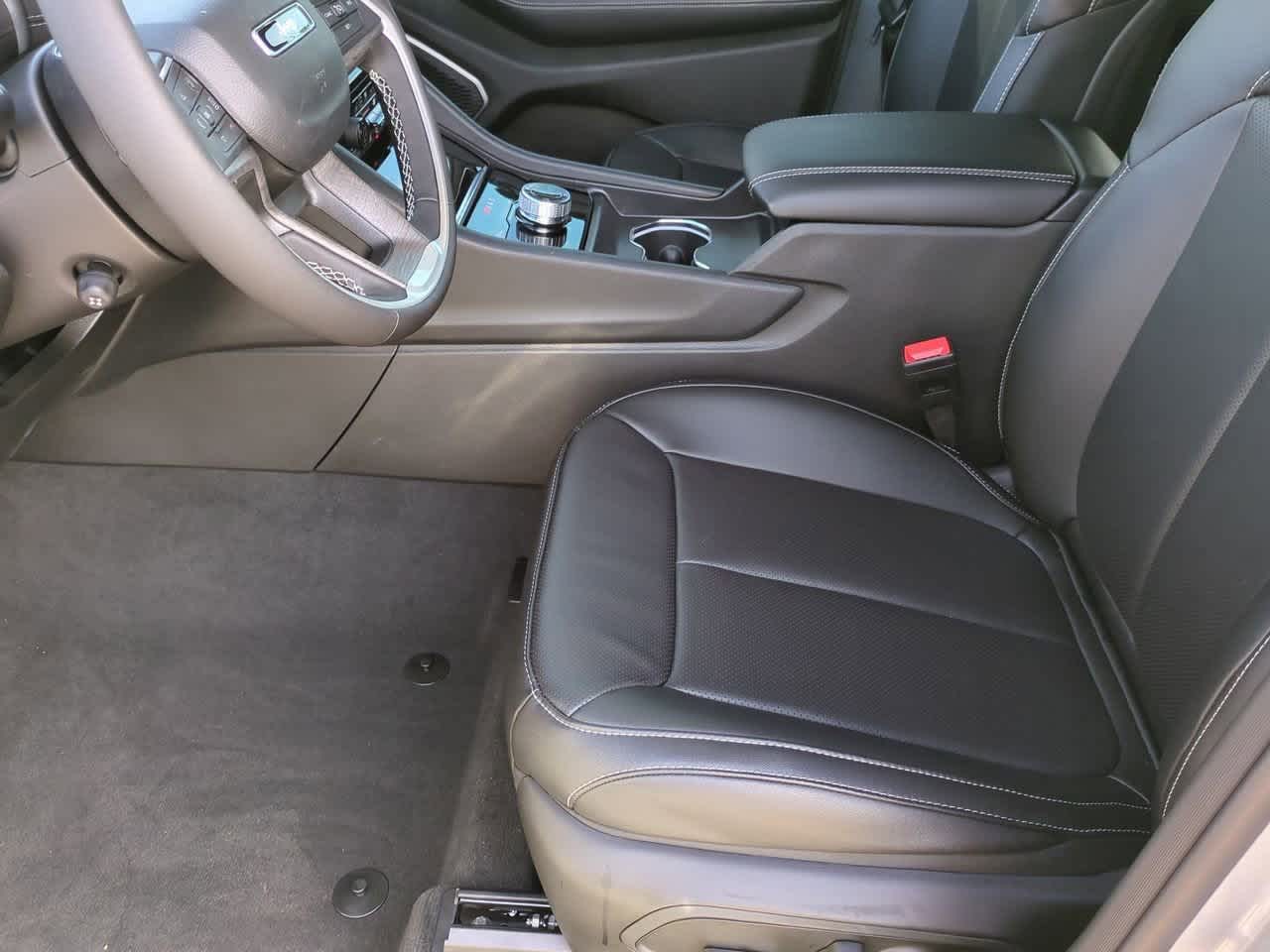 Thumbnail: 2025 Jeep Grand Cherokee - 15