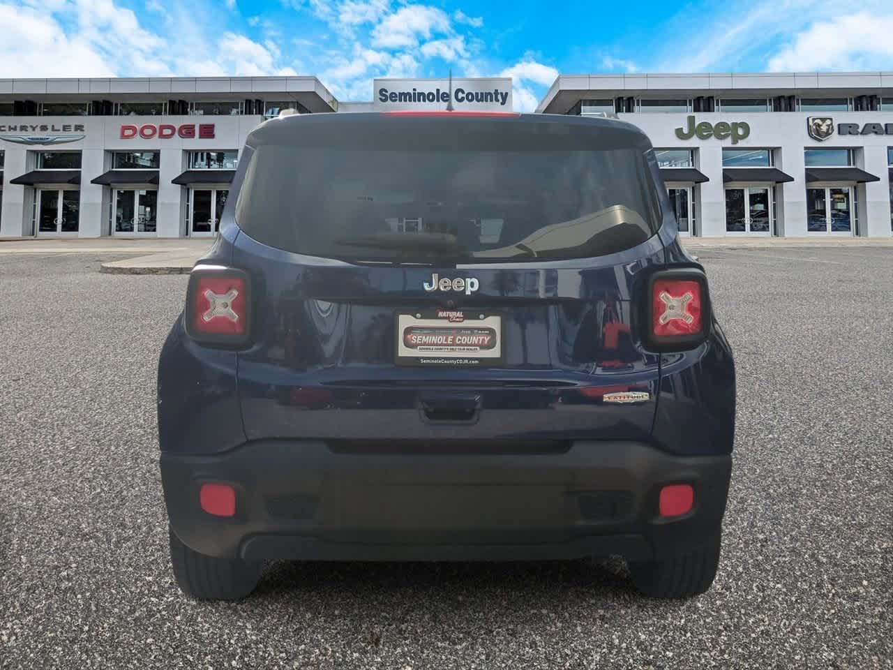 Thumbnail: 2018 Jeep Renegade - 7