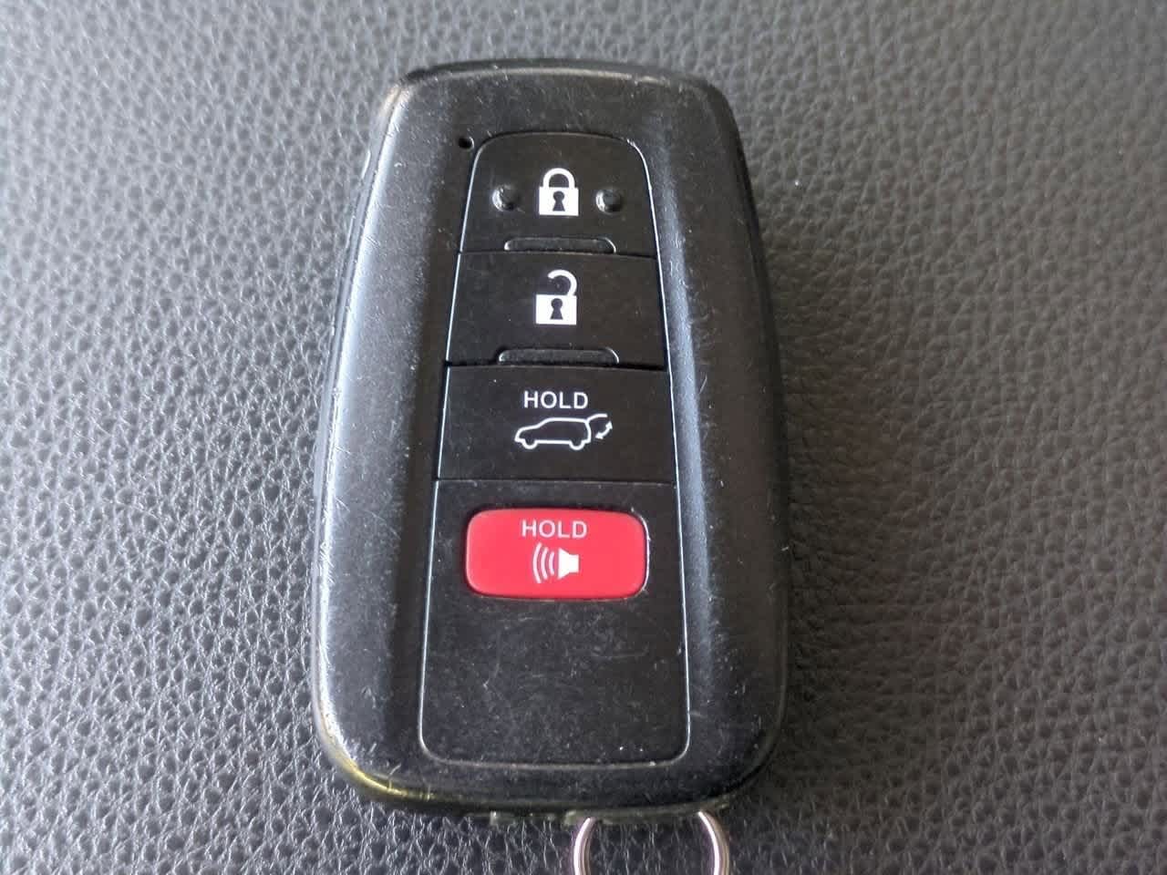 Thumbnail: 2019 Toyota RAV4 - 36