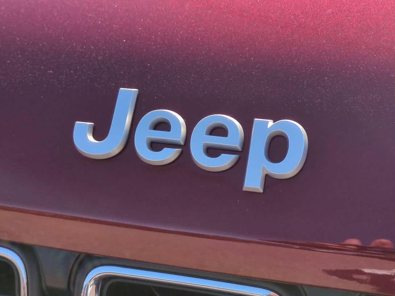 Thumbnail: 2025 Jeep Grand Cherokee - 12