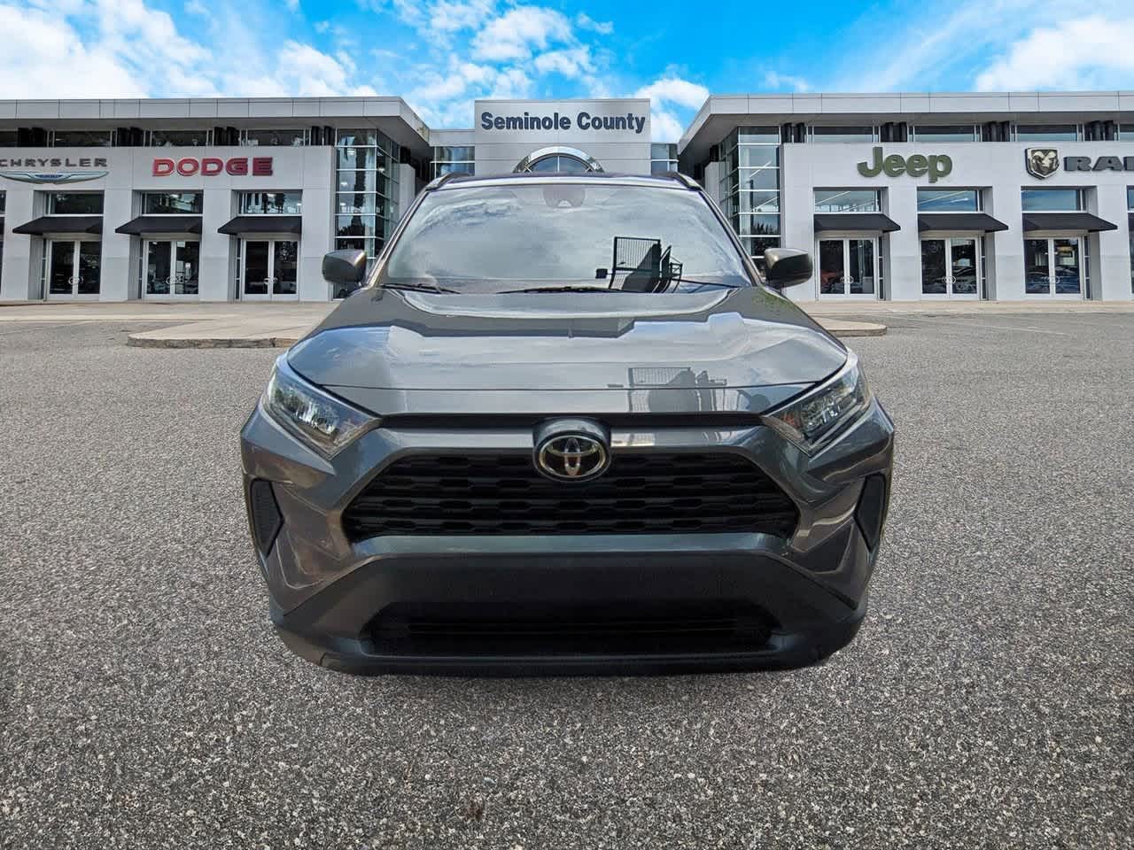 Thumbnail: 2021 Toyota RAV4 - 3