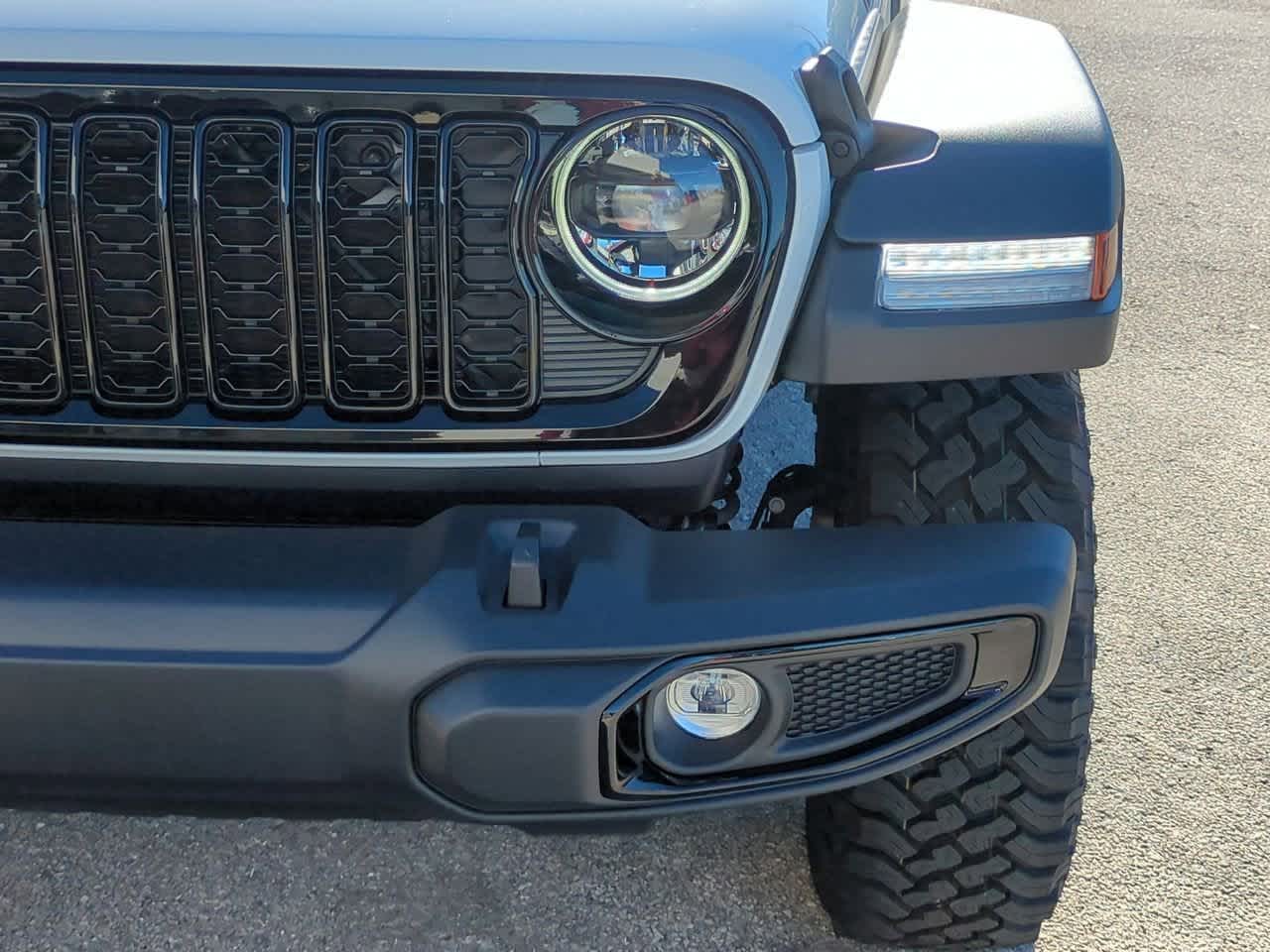 Thumbnail: 2025 Jeep Wrangler - 11