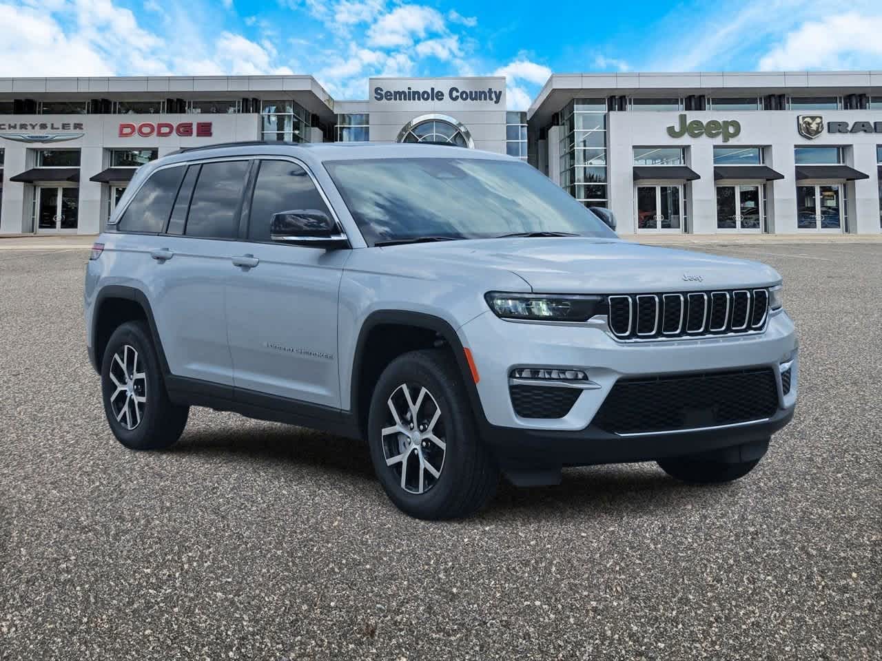 Thumbnail: 2025 Jeep Grand Cherokee - 2