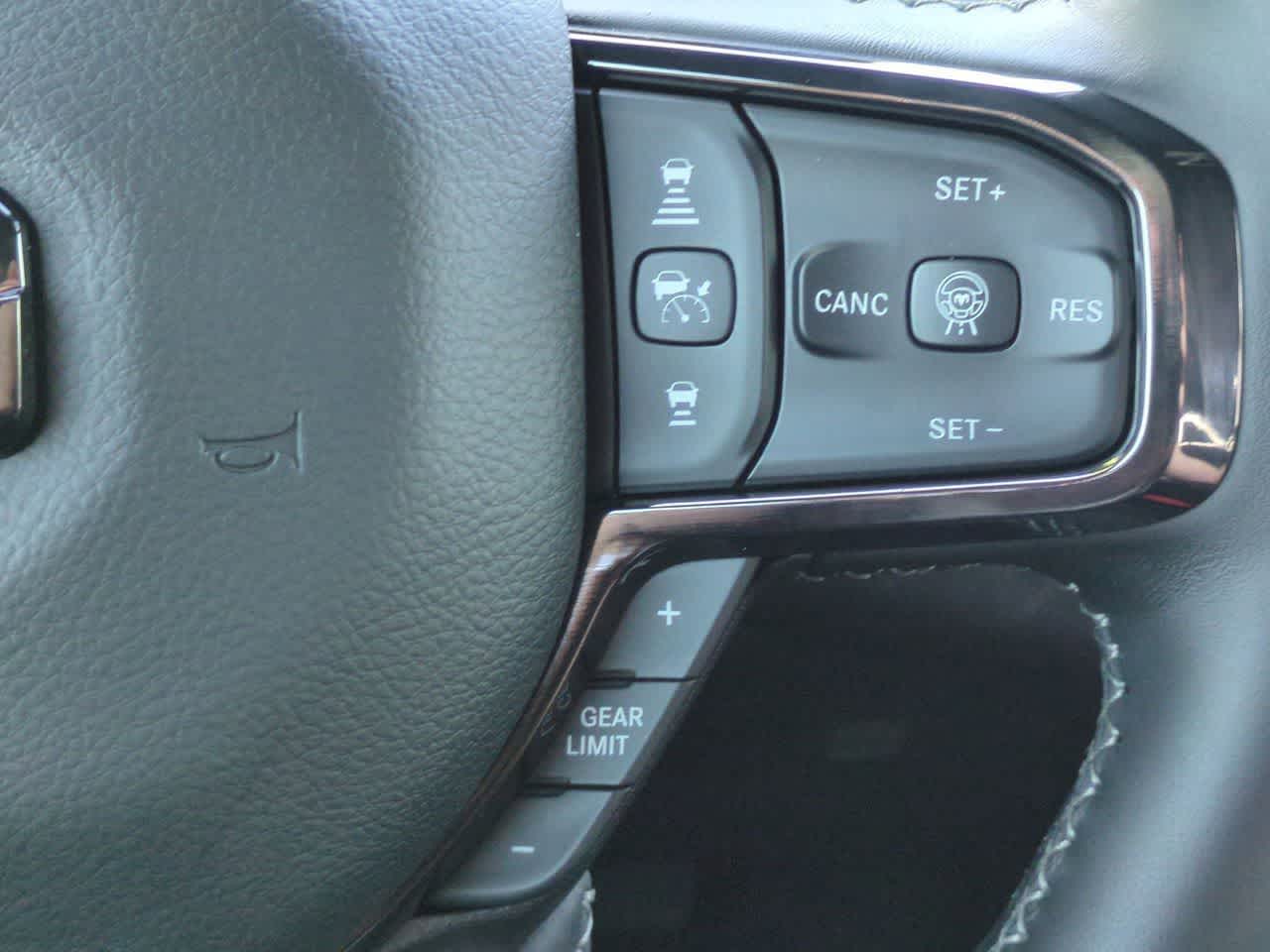 Thumbnail: 2026 RAM 1500 - 26