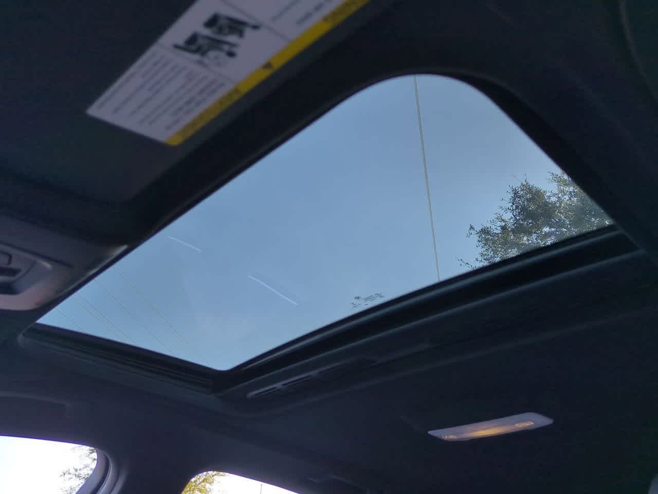 Thumbnail: 2018 BMW 3 Series - 20