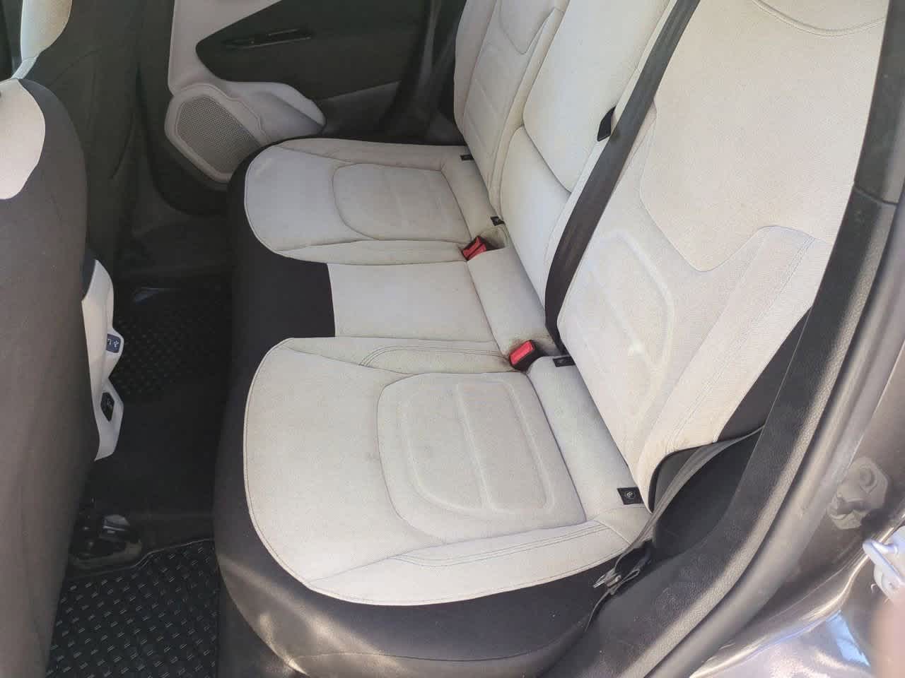 Thumbnail: 2021 Jeep Renegade - 20