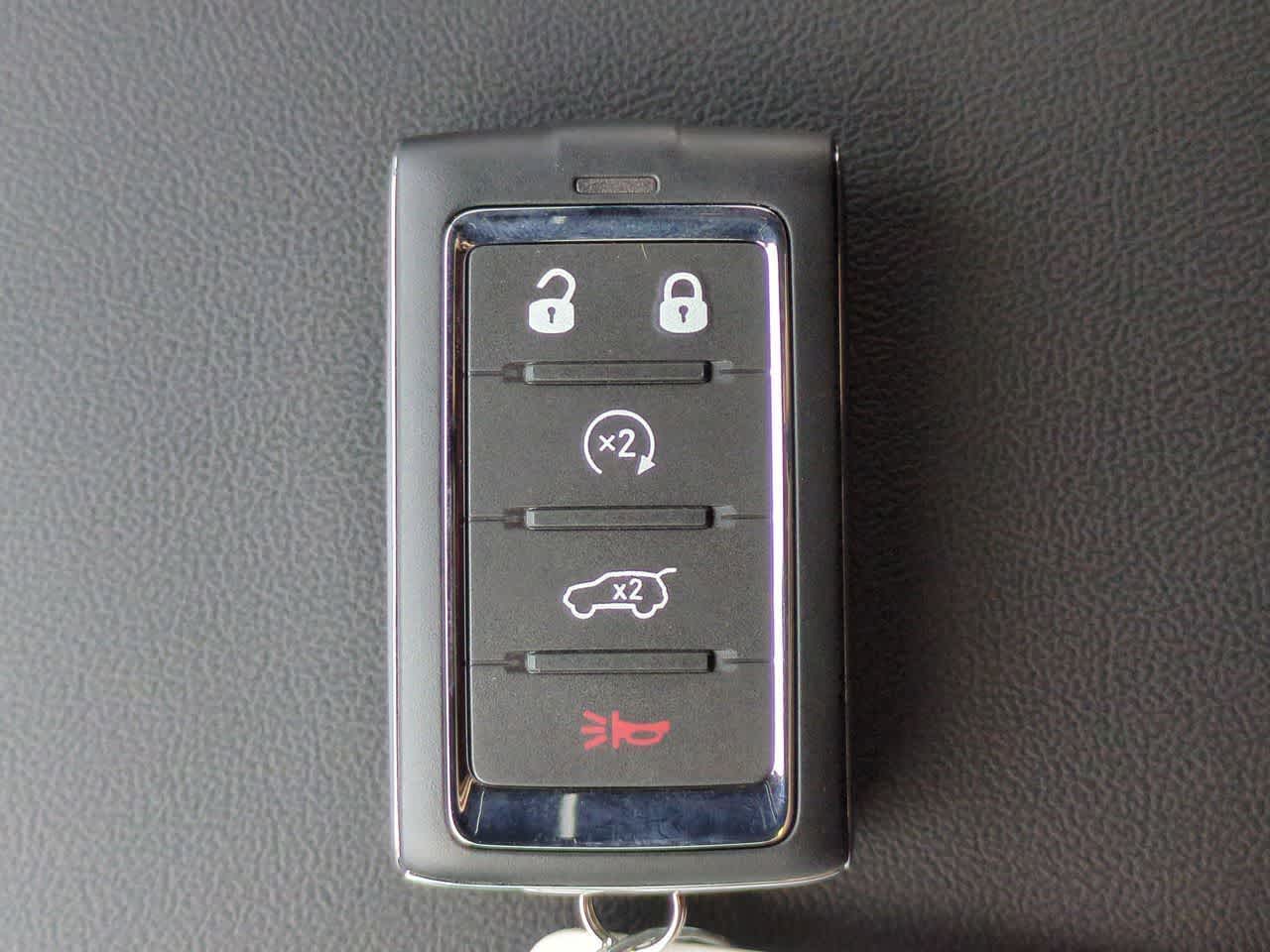 Thumbnail: 2025 Jeep Grand Cherokee - 36