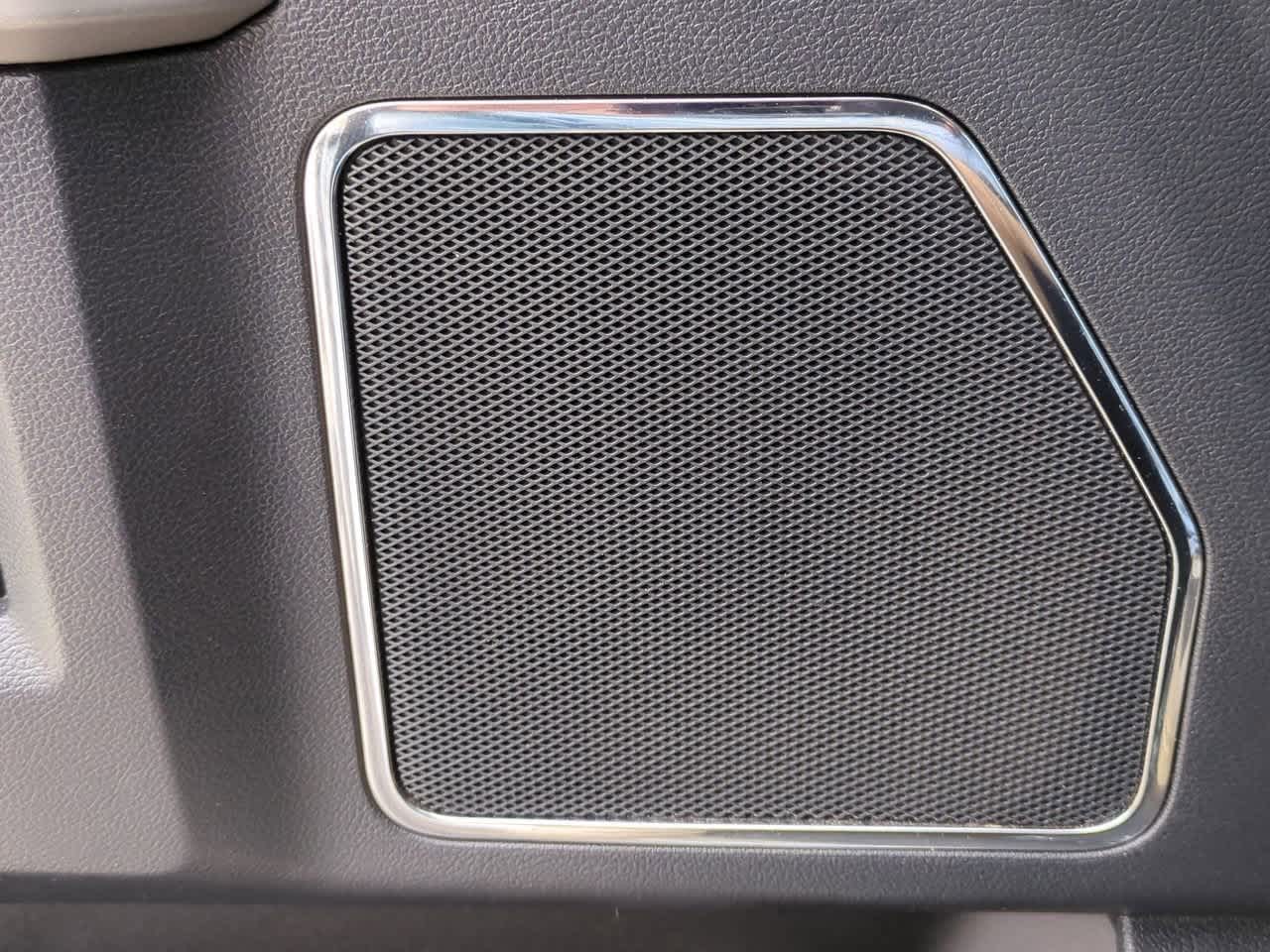 Thumbnail: 2022 Ford Econoline - 30