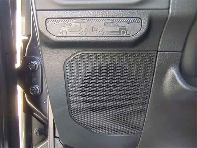 Thumbnail: 2025 Jeep Wrangler - 31